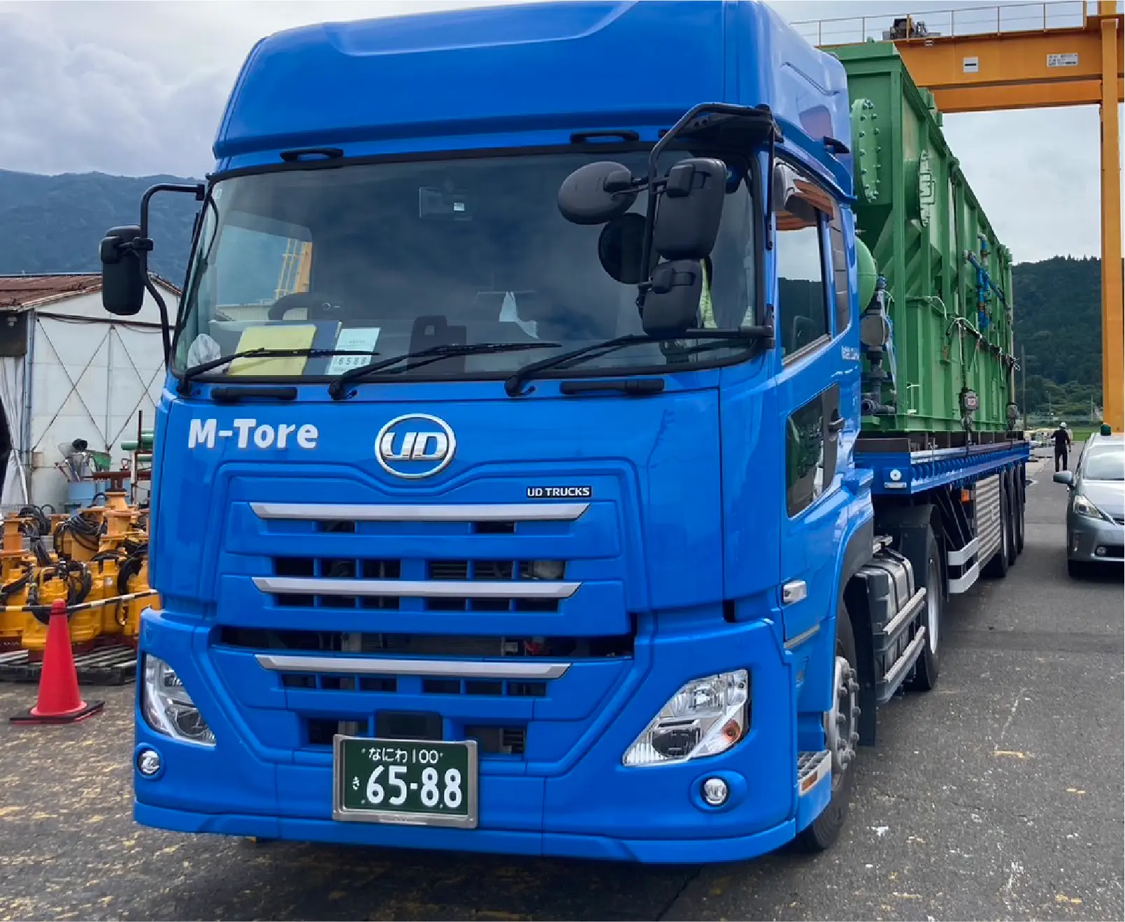 トラックで運送